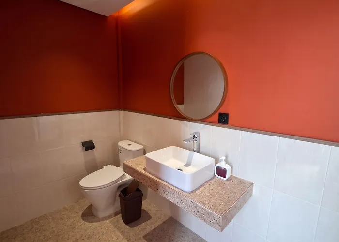 Hostal Wonderloft *